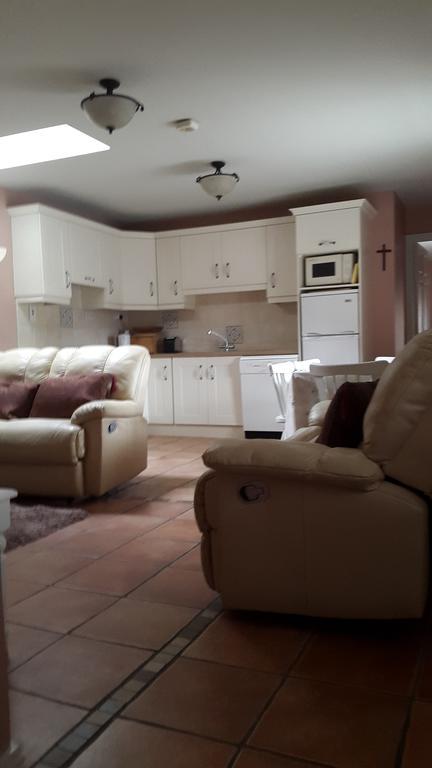 Coolanowle Self Catering Holiday Accommodation 칼로 외부 사진