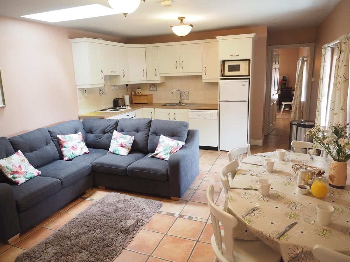 Coolanowle Self Catering Holiday Accommodation 칼로 외부 사진